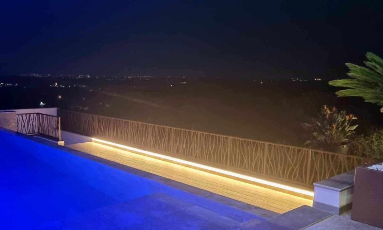 Chambre De Luxe, Spa, Piscine, Entre Mer Et Montagne Villelongue-dels-Monts Экстерьер фото
